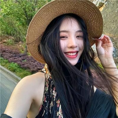 采蘑菇的夫妻